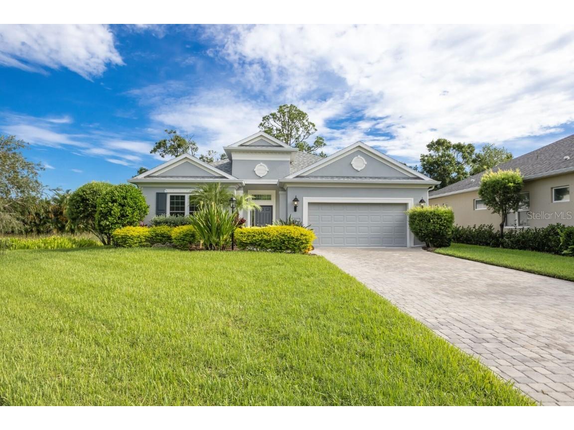 3803 Woodcliff Lake Terrace Sarasota FL 34243 A4662259 image1