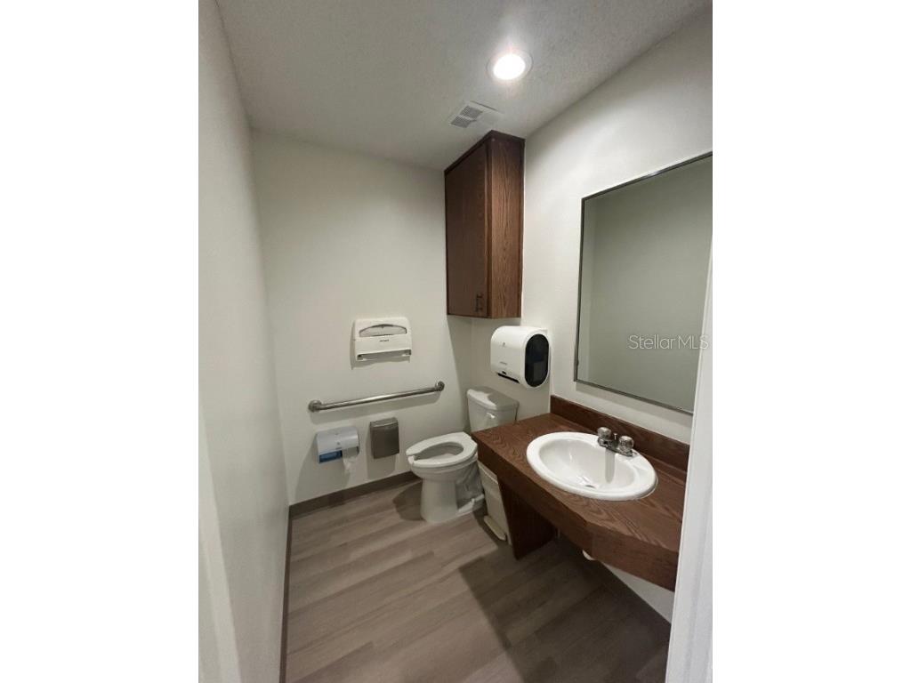 38030 Medical Center Avenue Zephyrhills FL 33540 TB8455843 image5