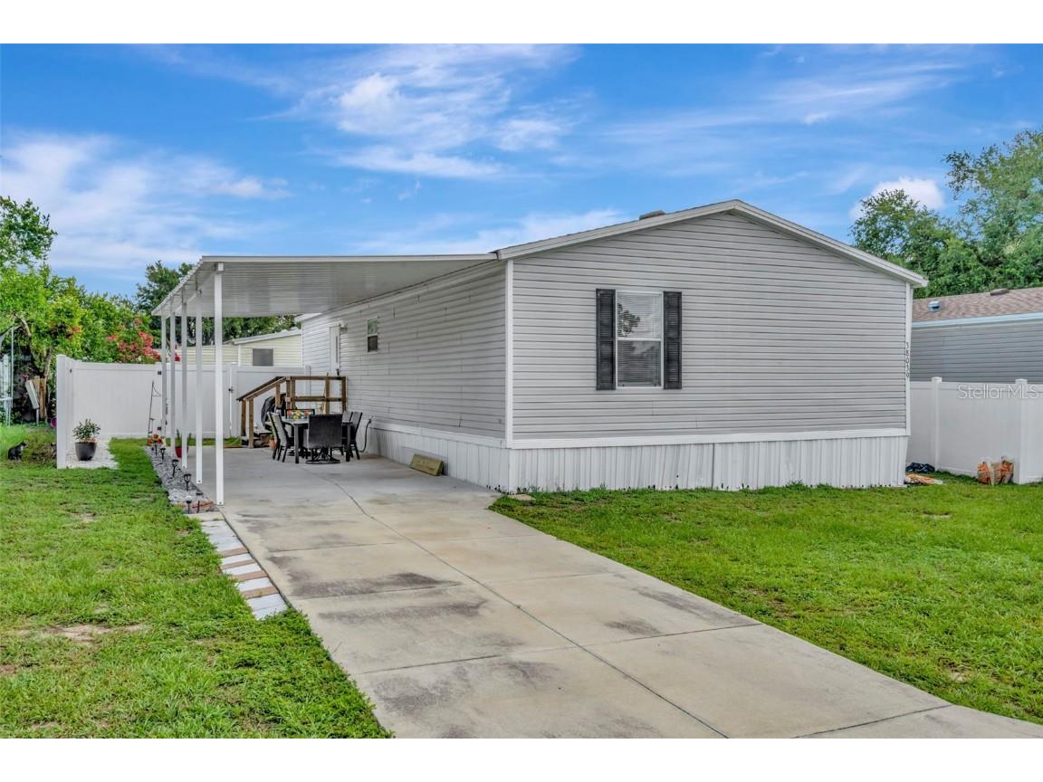38039 Leondias Drive Zephyrhills FL 33542 TB8393661 image1