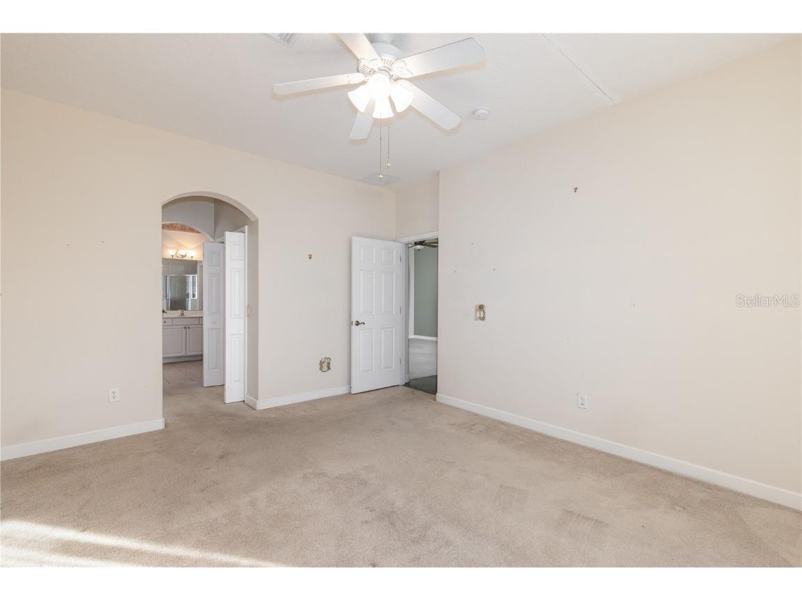 3804 Bayshore Circle Tavares FL 32778 - LAKE IDAMERE G5105851 image36