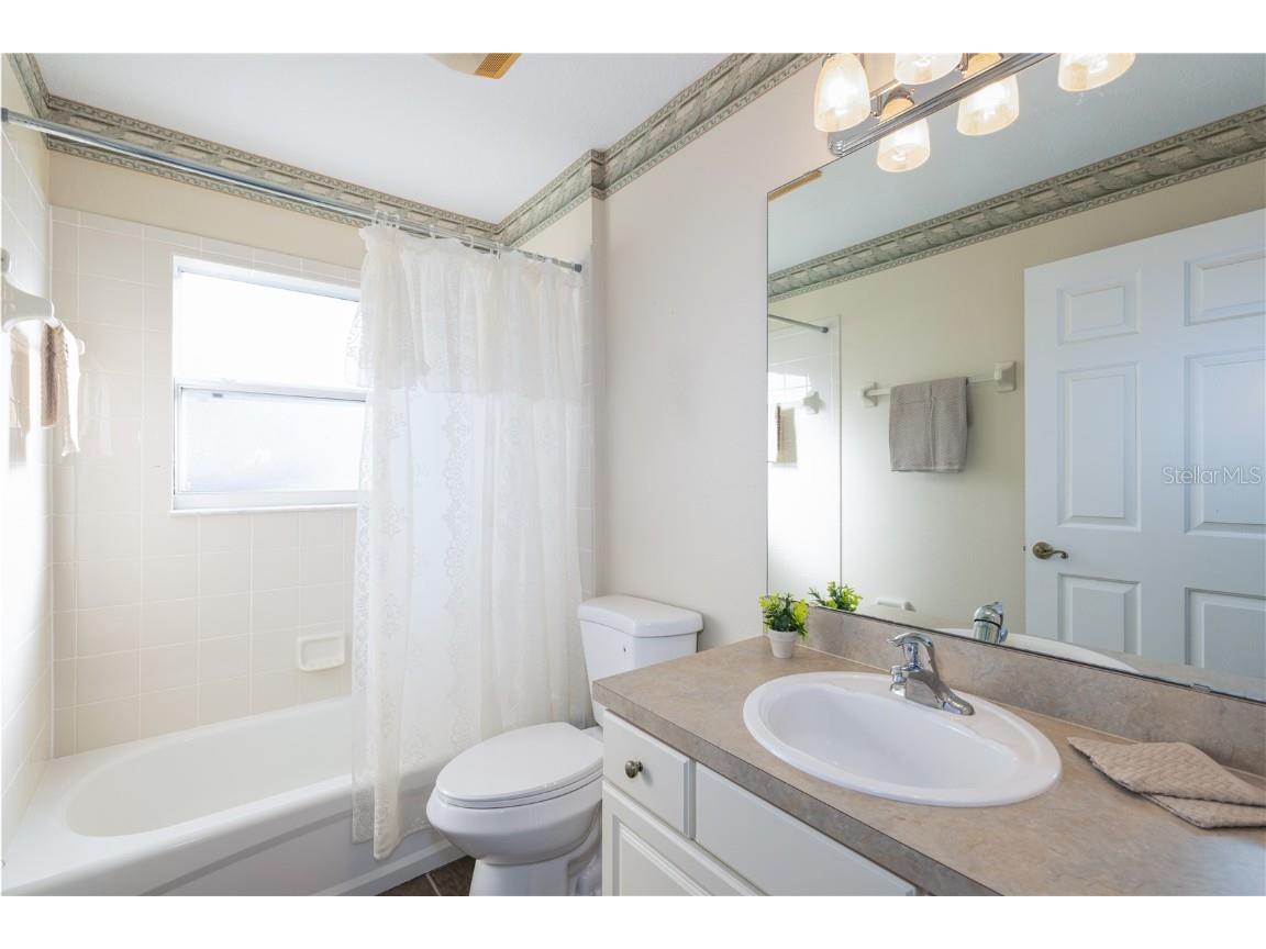 3804 Bayshore Circle Tavares FL 32778 - LAKE IDAMERE G5105851 image44