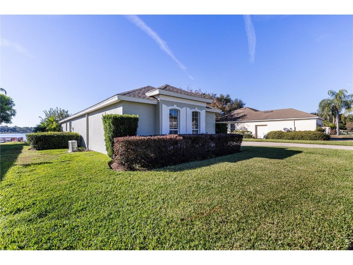 3804 Bayshore Circle Tavares FL 32778 - LAKE IDAMERE G5105851 image58