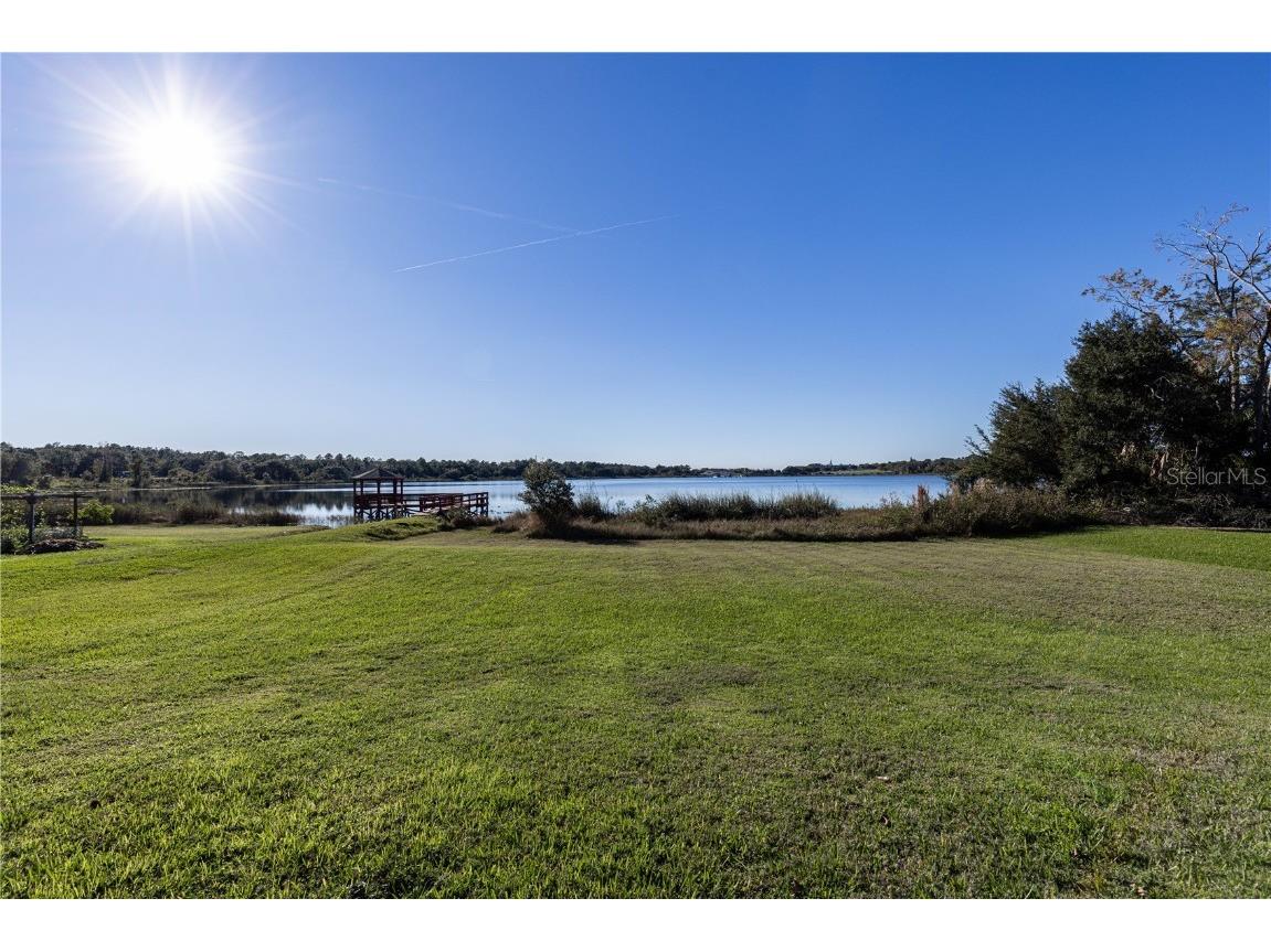 3804 Bayshore Circle Tavares FL 32778 - LAKE IDAMERE G5105851 image7