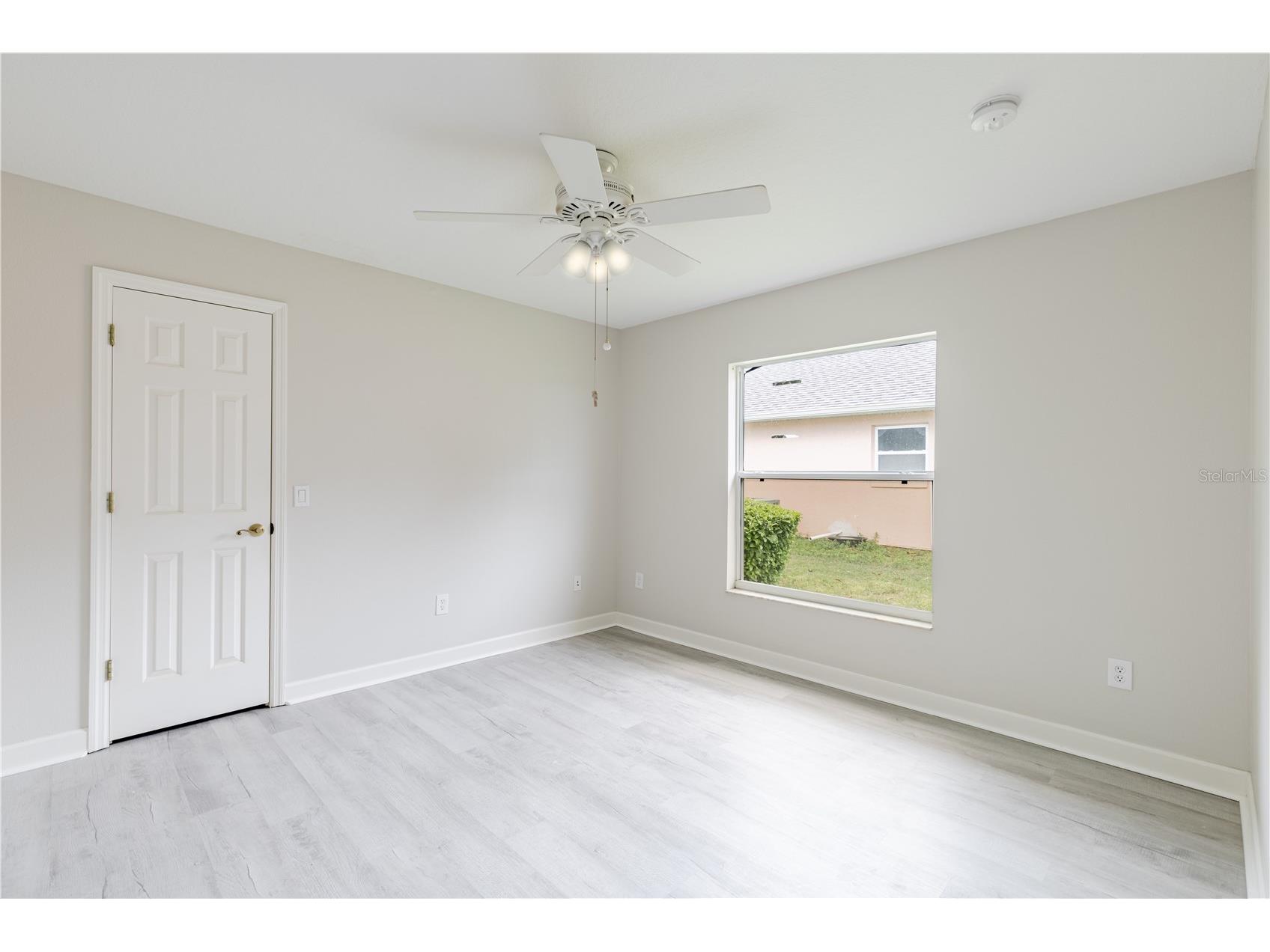 3804 Bayshore Circle Tavares FL 32778 - LAKE IDAMERE G5109614 image33