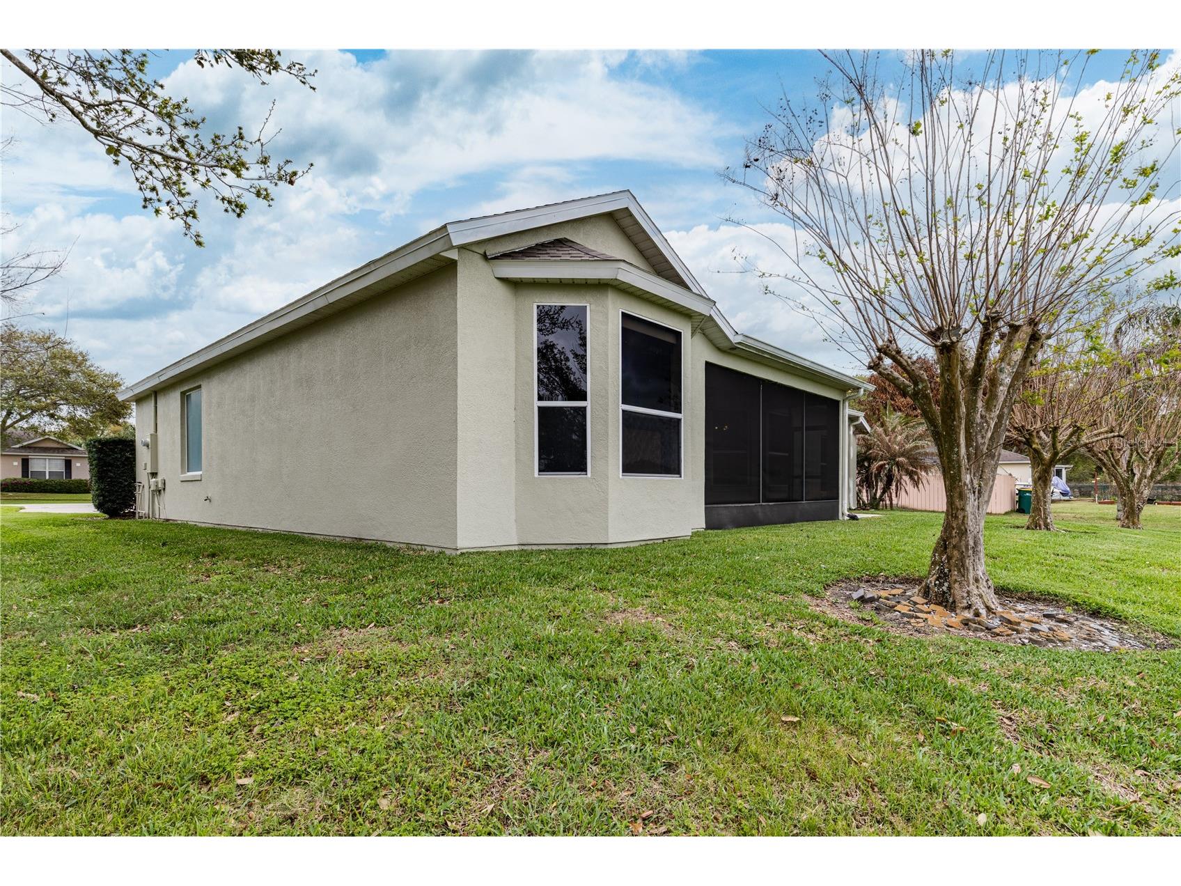 3804 Bayshore Circle Tavares FL 32778 - LAKE IDAMERE G5109614 image47