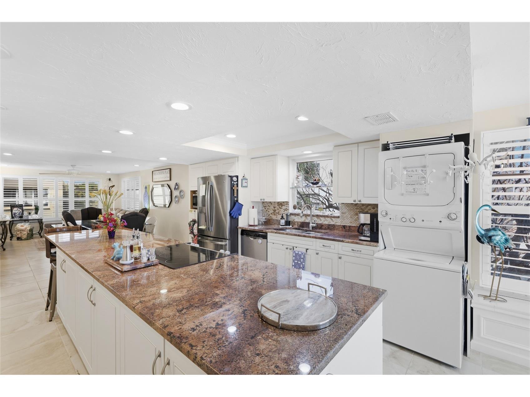 3804 Gulf Of Mexico Drive #B207 Longboat Key FL 34228 - SARASOTA BAY TB8490120 image2