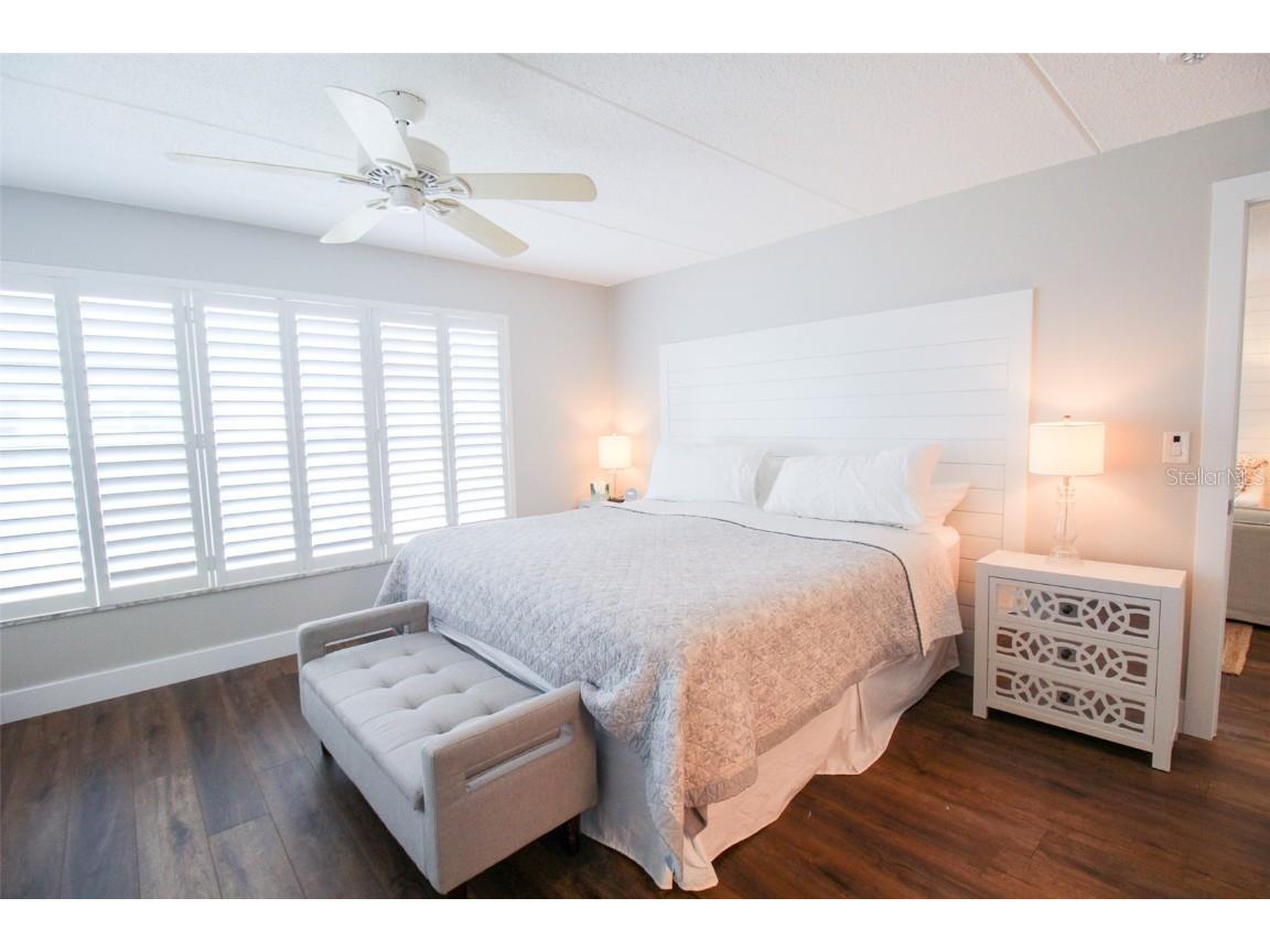 3804 Gulf Of Mexico Drive #B307 Longboat Key FL 34228 A4555216 image44