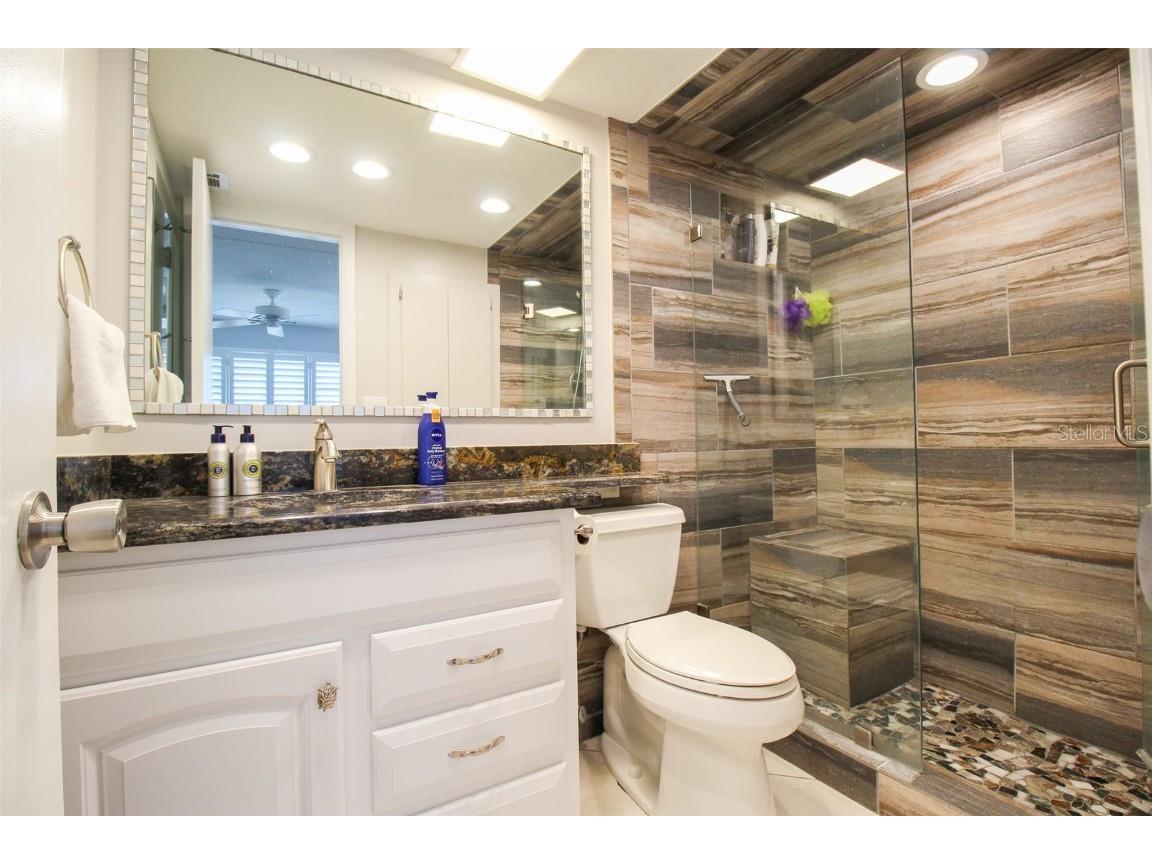 3804 Gulf Of Mexico Drive #B307 Longboat Key FL 34228 A4555216 image48