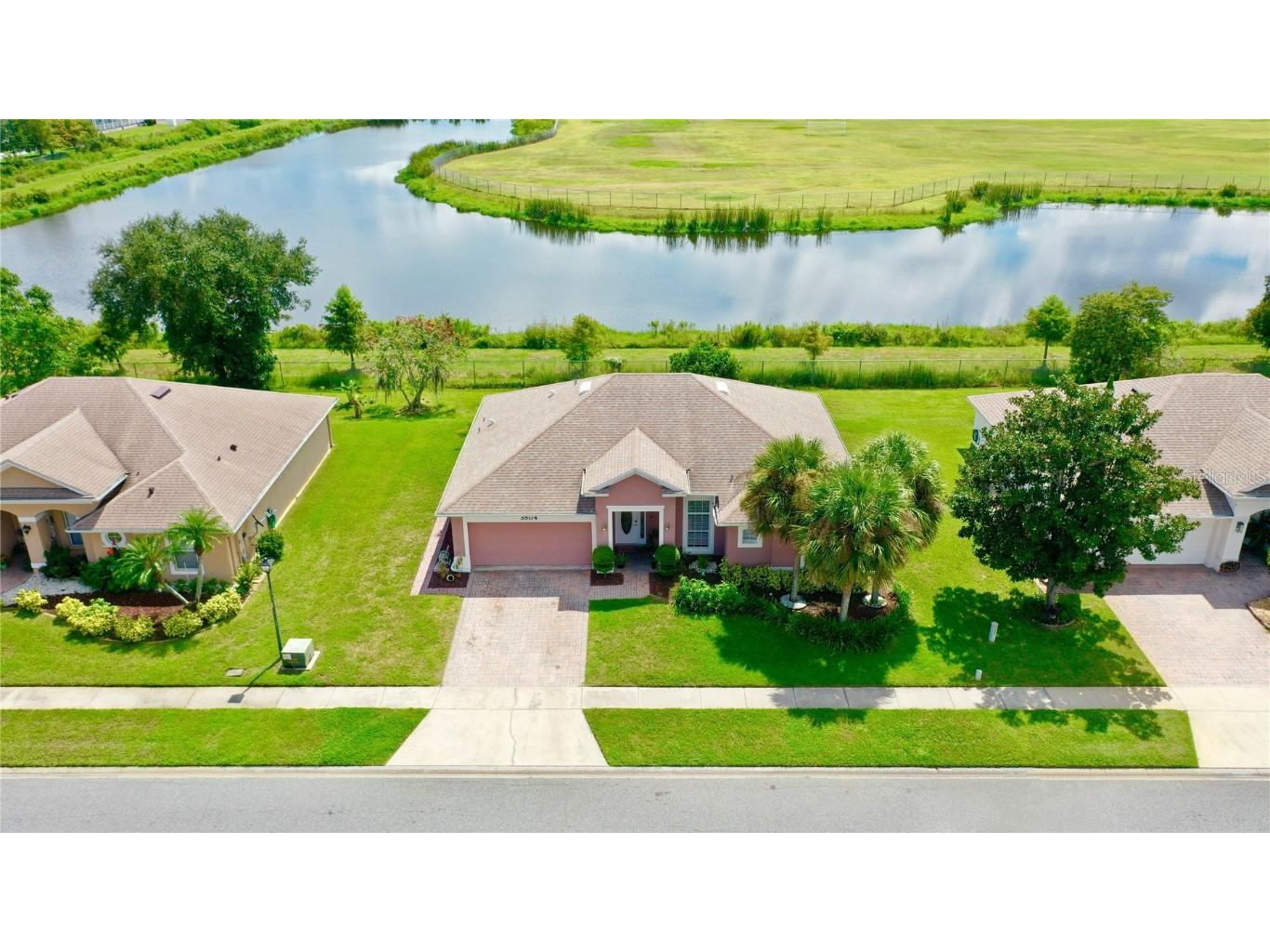 3804 Laurel View Drive Kissimmee FL 34744 S5102933 image1