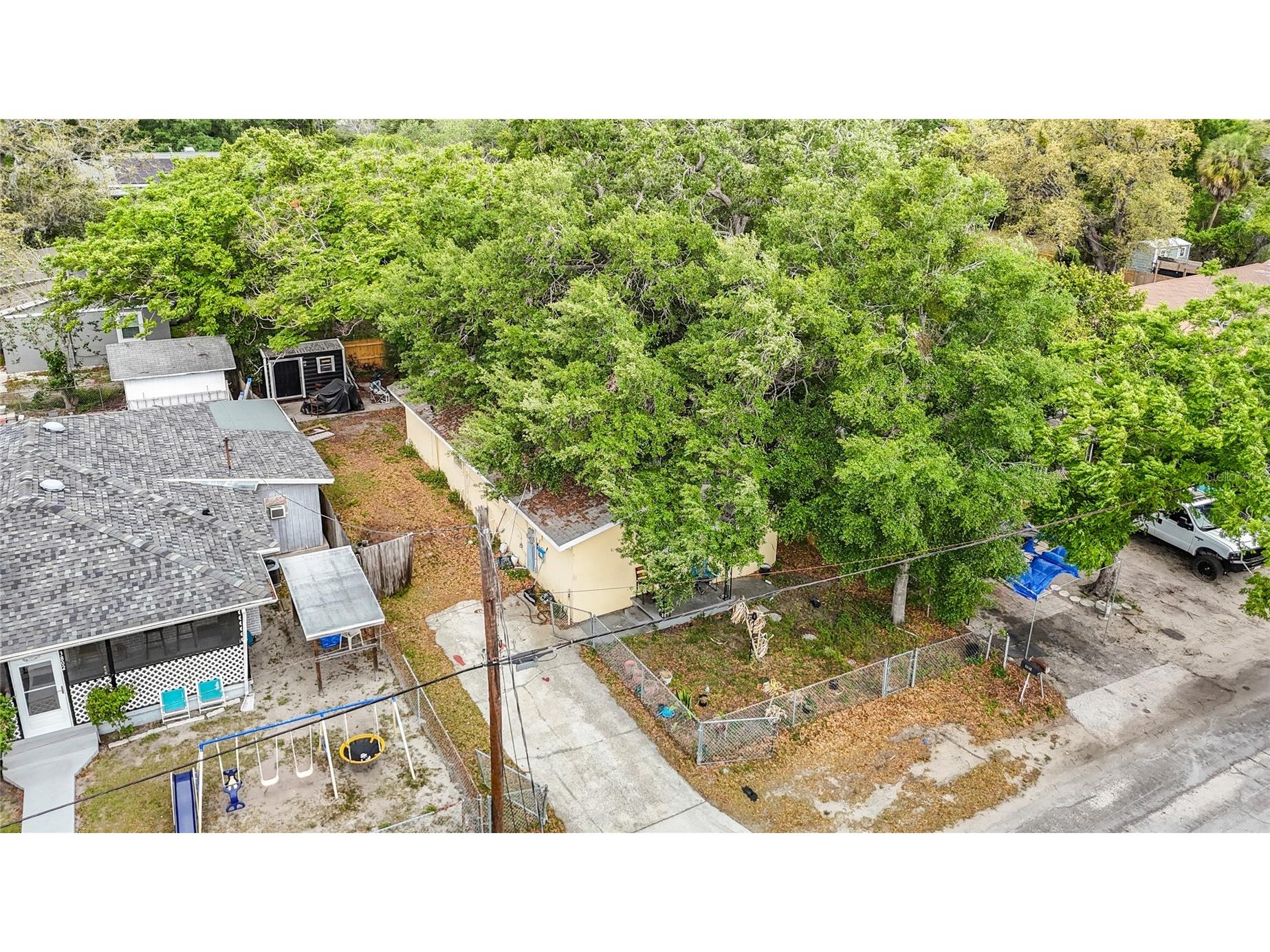 3804 N 52nd Street Tampa FL 33619 A4689695 image5