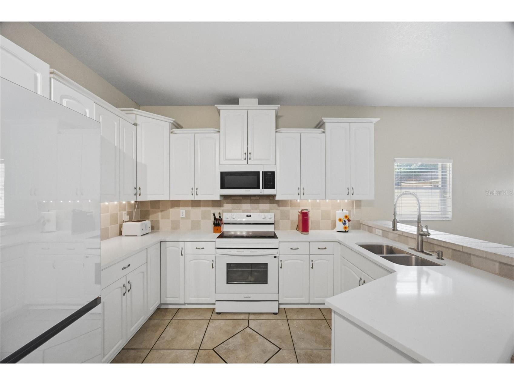 3804 N Arlington Avenue Tampa FL 33603 TB8478814 image2