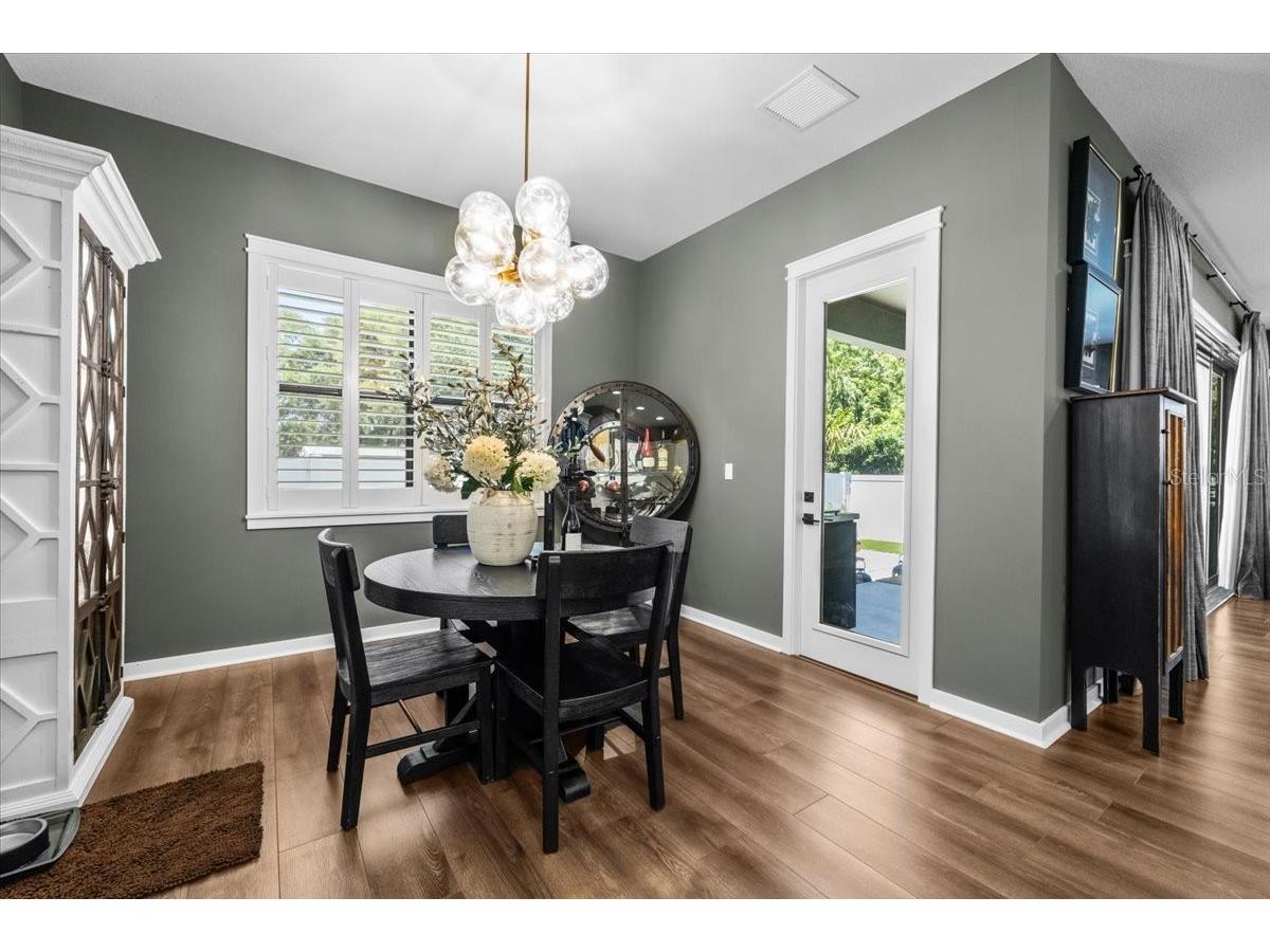 3804 N Darwin Avenue Tampa FL 33603 TB8499056 image11