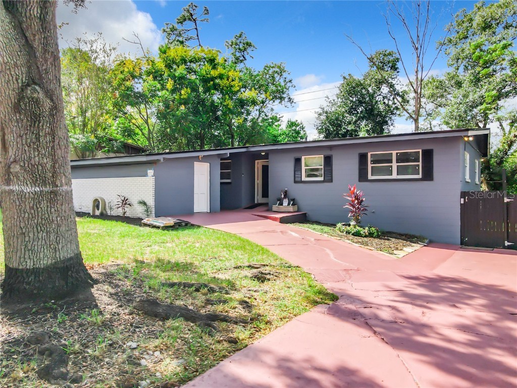 3804 Pine Ridge Road Orlando FL 32808 U8184714 image1