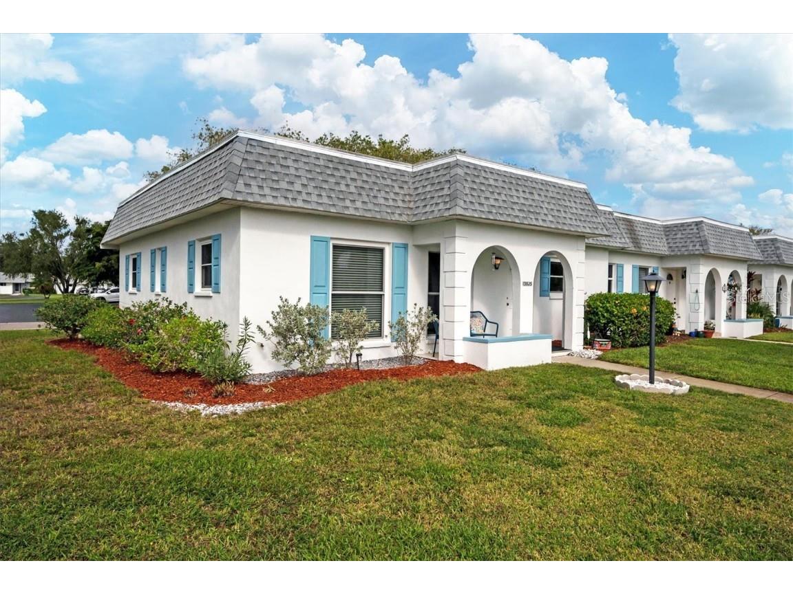 3805 38th Street Court W Bradenton FL 34205 A4590042 image1