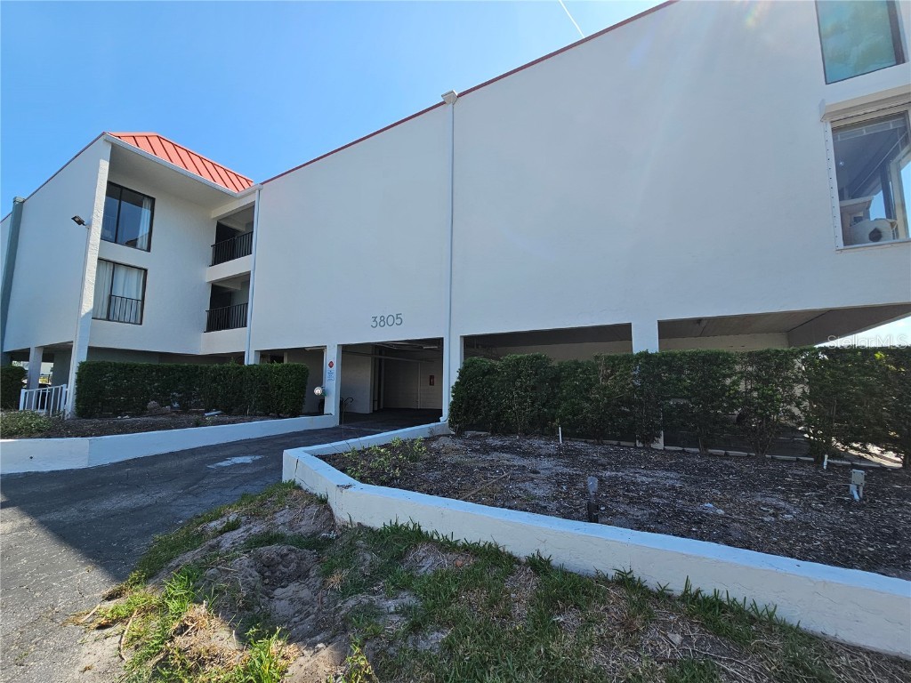 3805 E Bay Drive #302 Holmes Beach FL 34217 A4650075 image1