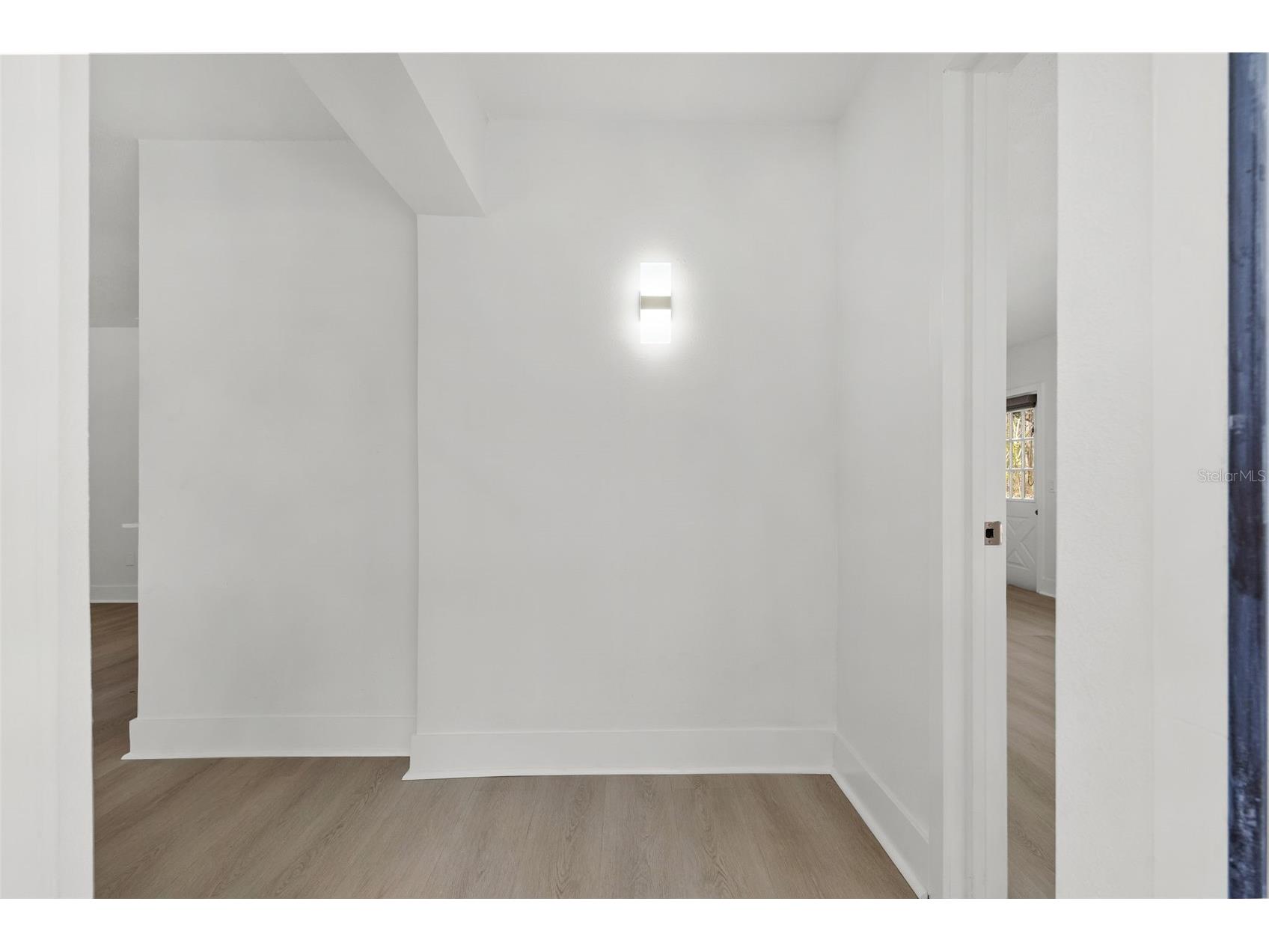 3805 E Crenshaw Street Tampa FL 33604 TB8473715 image3