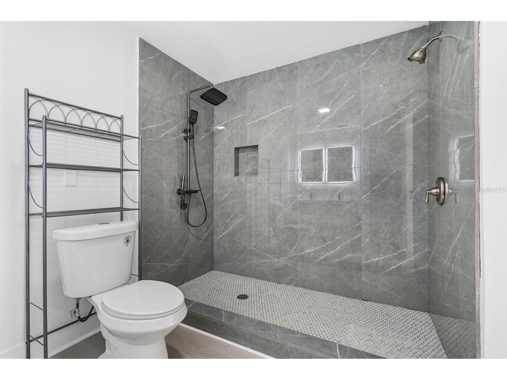 3805 E Crenshaw Street Tampa FL 33604 TB8473715 image7