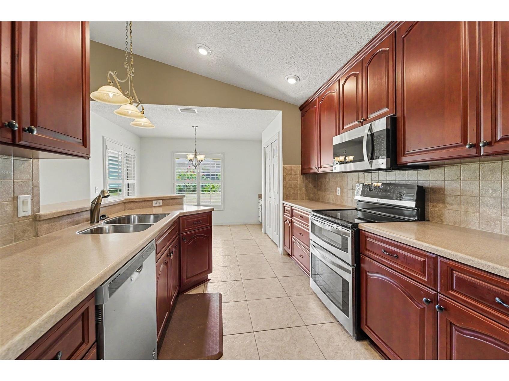 3805 E Kiwi Cove Ct Hernando FL 34442 - LAKE HERNANDO TB8527539 image6