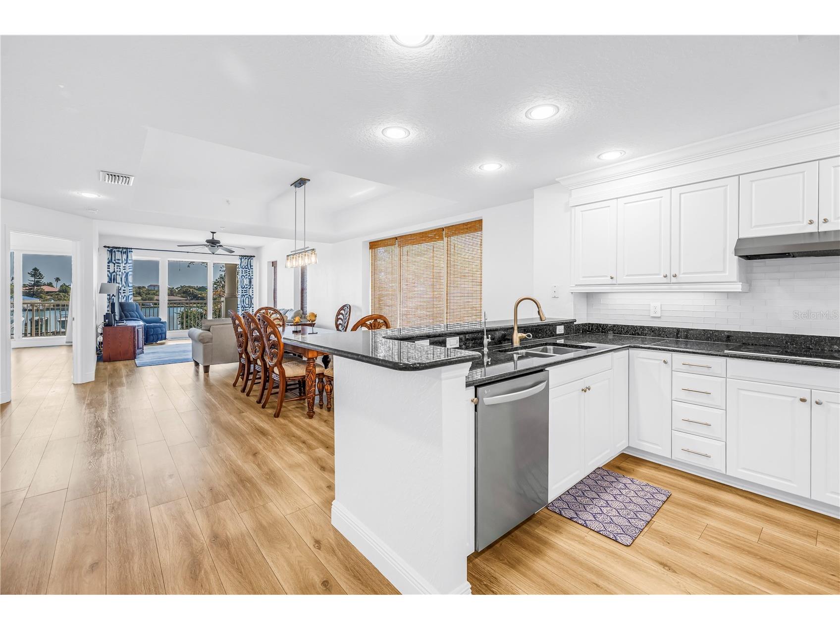 3805 Gulf Boulevard #205 Saint Pete Beach FL 33706 TB8489516 image12