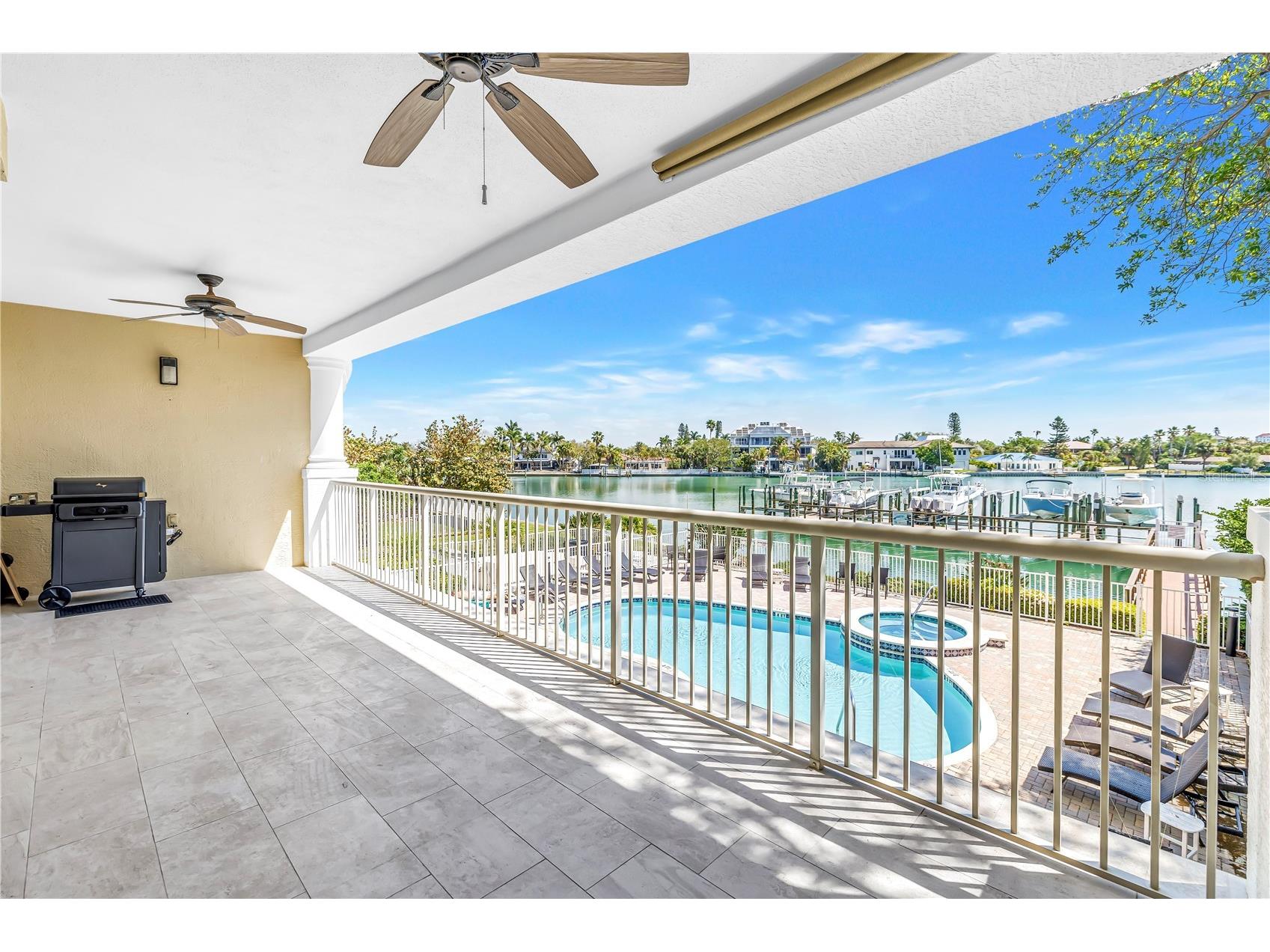 3805 Gulf Boulevard #205 Saint Pete Beach FL 33706 TB8489516 image38