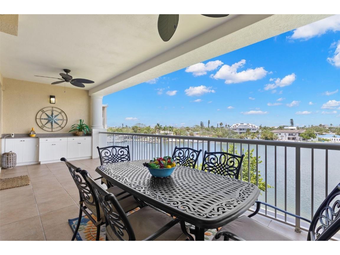 3805 Gulf Boulevard #401 Saint Pete Beach FL 33706 TB8403264 image14