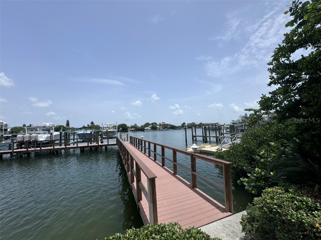 3805 Gulf Boulevard #405 Saint Pete Beach FL 33706 U8249746 image50