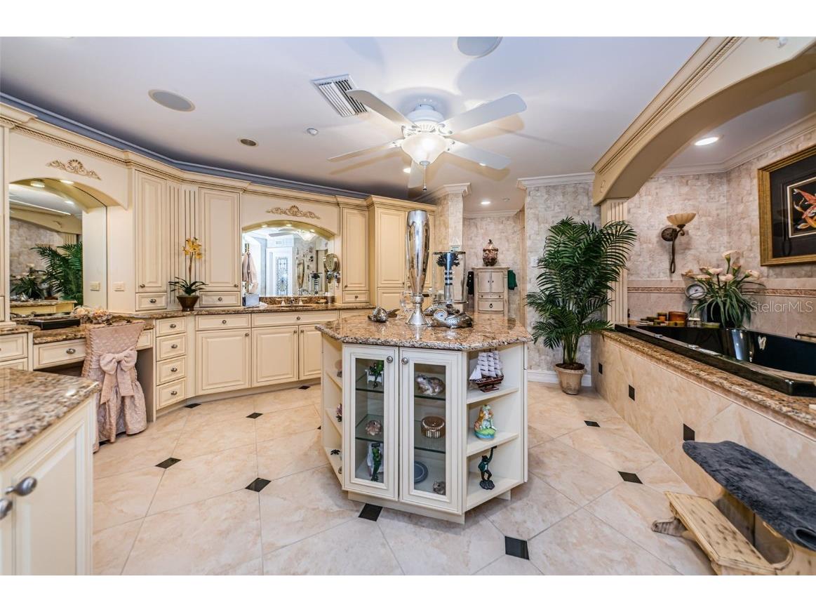 3805 Gulf Boulevard #504 Saint Pete Beach FL 33706 - BOCA CIEGA BAY TB8385585 image64