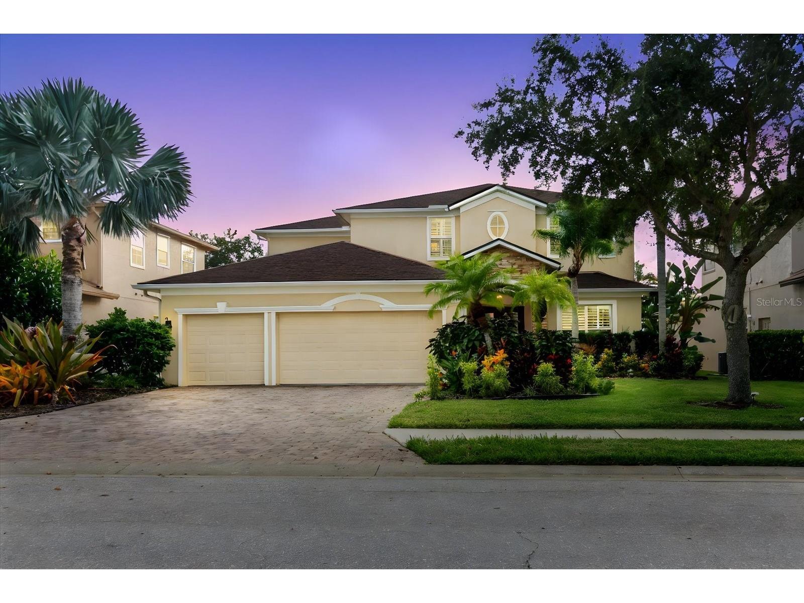 3806 67th Terrace E Sarasota FL 34243 A4664685 image1