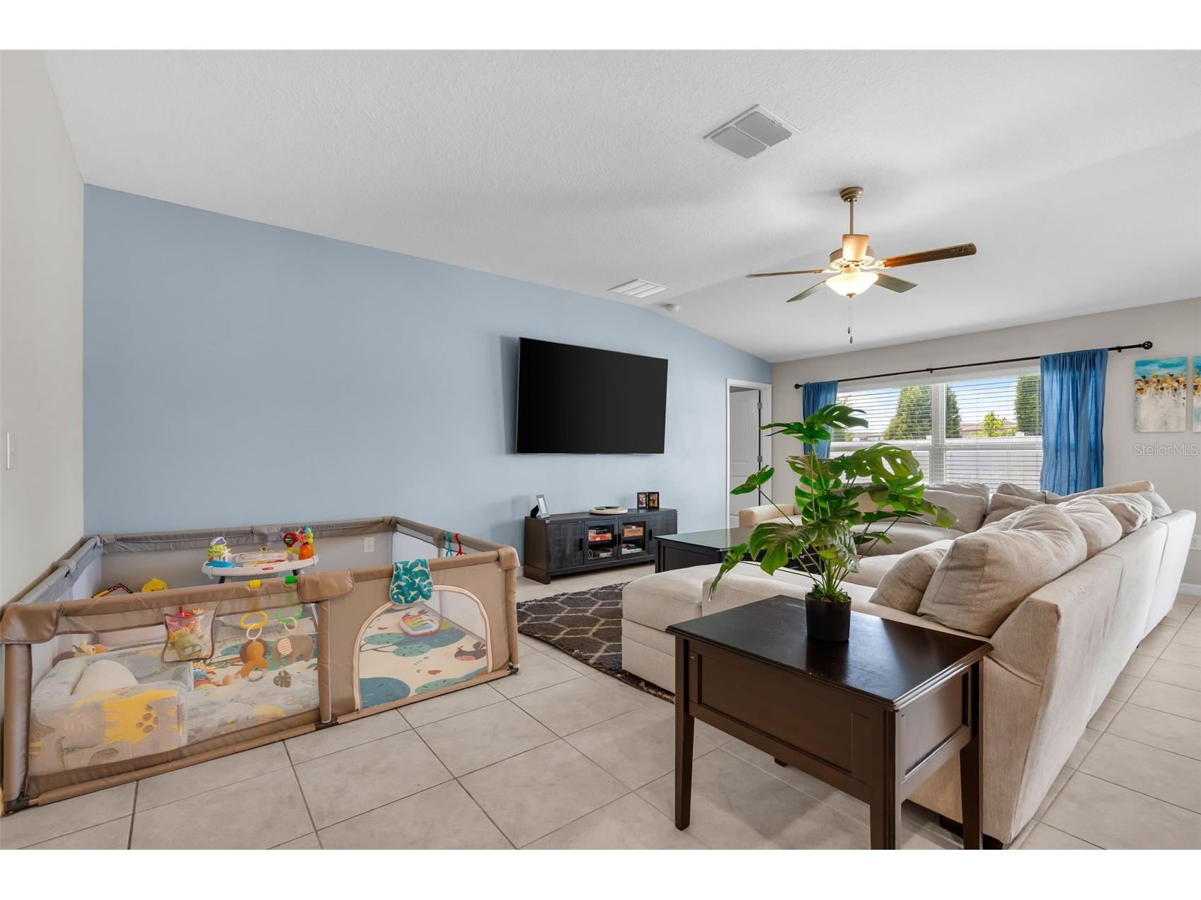 3806 Daisy Bloom Place Tampa FL 33619 TB8500404 image5