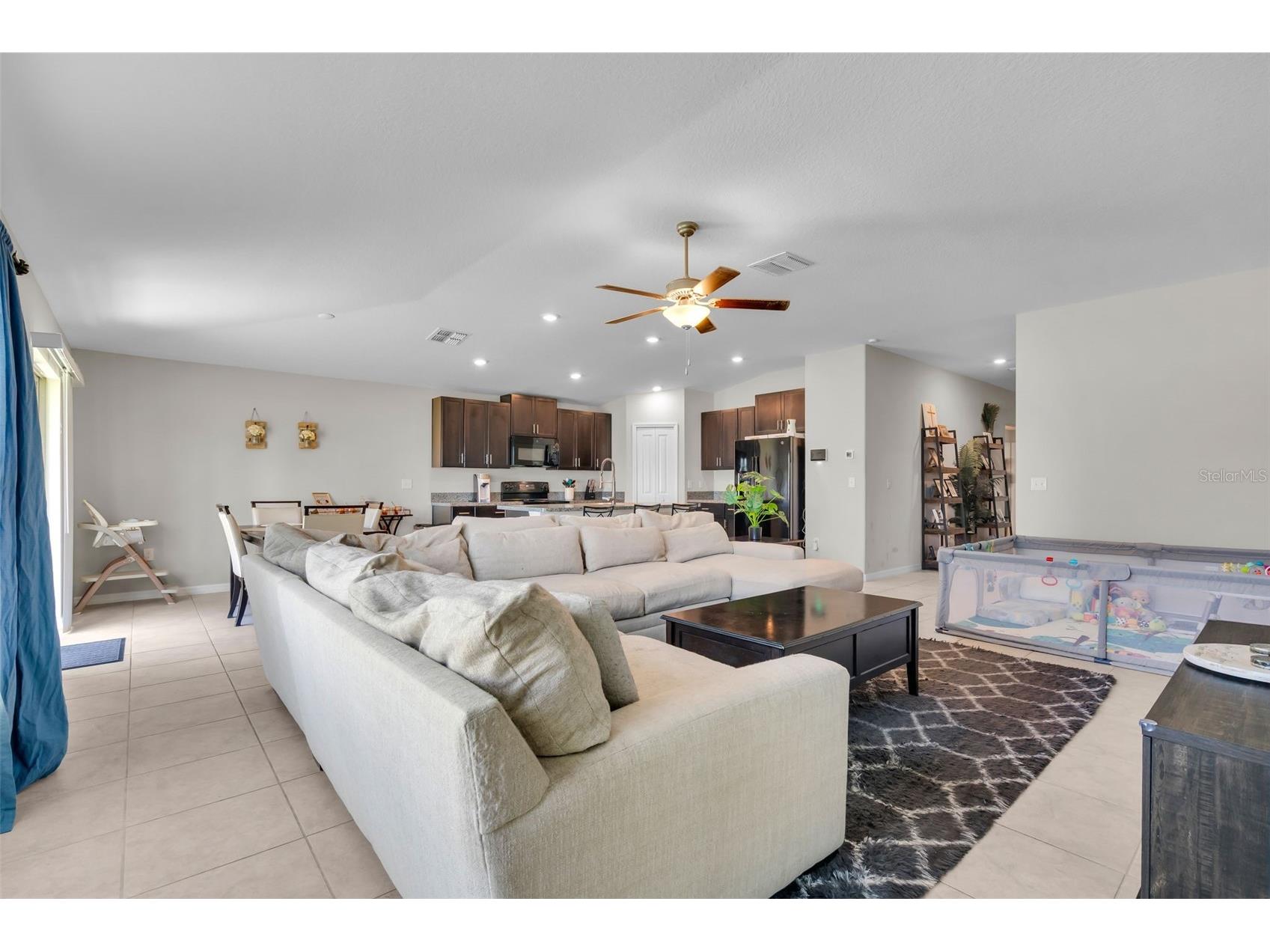 3806 Daisy Bloom Place Tampa FL 33619 TB8500404 image7