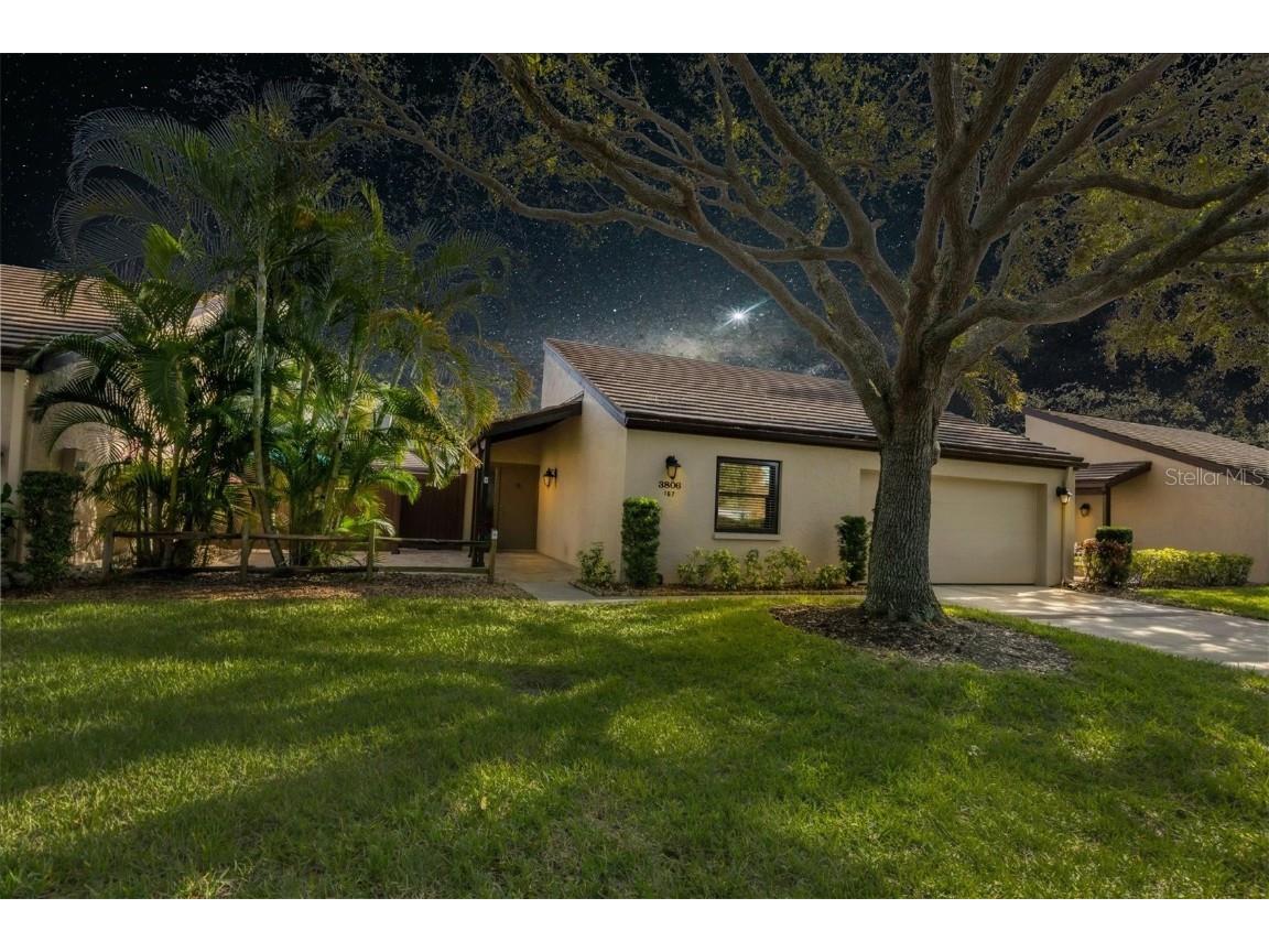 3806 Glen Oaks Manor Drive Sarasota FL 34232 A4592410 image1
