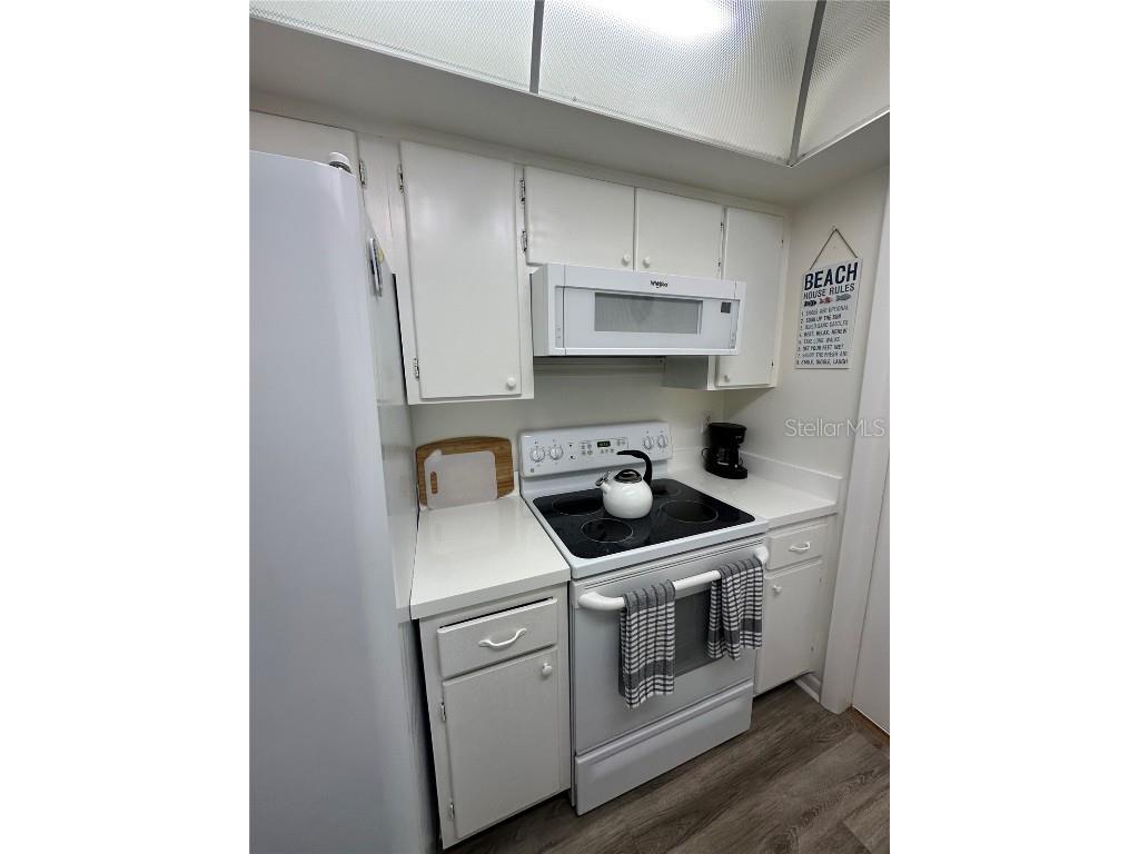 3806 Gulf Of Mexico Drive #C202 Longboat Key FL 34228 A4630493 image16