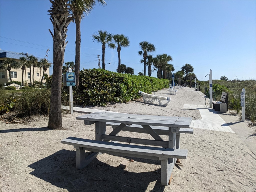 3806 Gulf Of Mexico Drive #C208 Longboat Key FL 34228 O6348714 image2