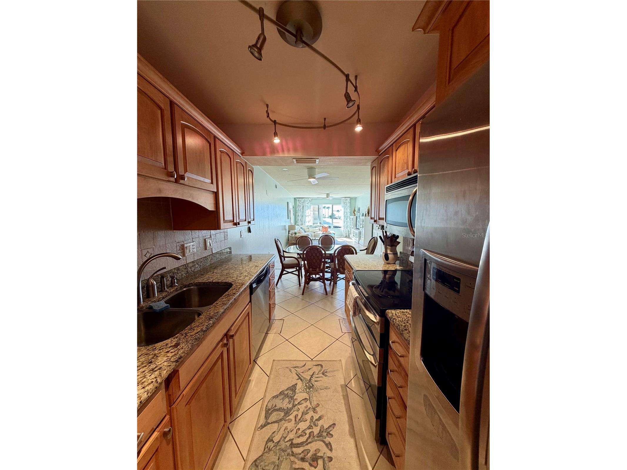 3806 Gulf Of Mexico Drive #C211 Longboat Key FL 34228 A4685515 image6