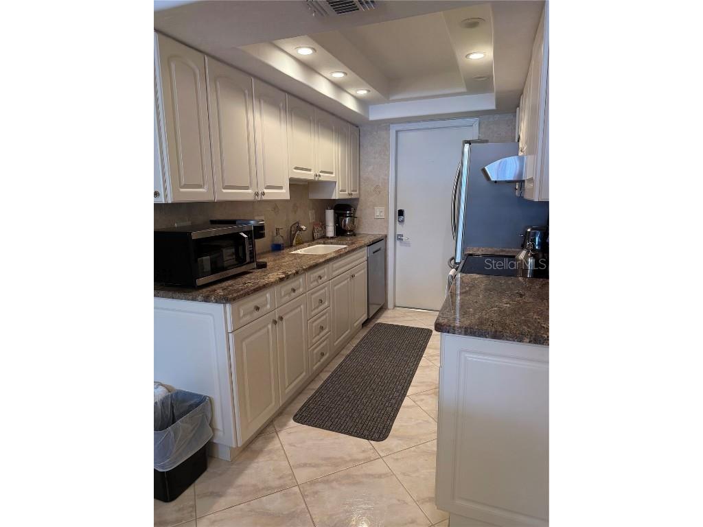 3806 Gulf Of Mexico Drive #C212 Longboat Key FL 34228 A4666147 image2