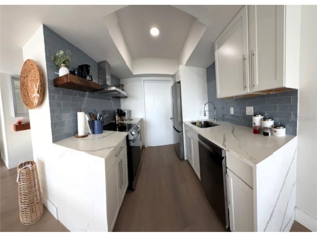 3806 Gulf Of Mexico Drive #C305 Longboat Key FL 34228 S5119903 image11