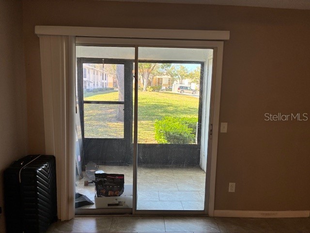 3806 N Oak Drive #V21 Tampa FL 33611 A4681043 image6