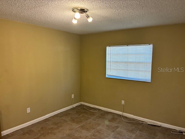 3806 N Oak Drive #V21 Tampa FL 33611 A4681043 image8