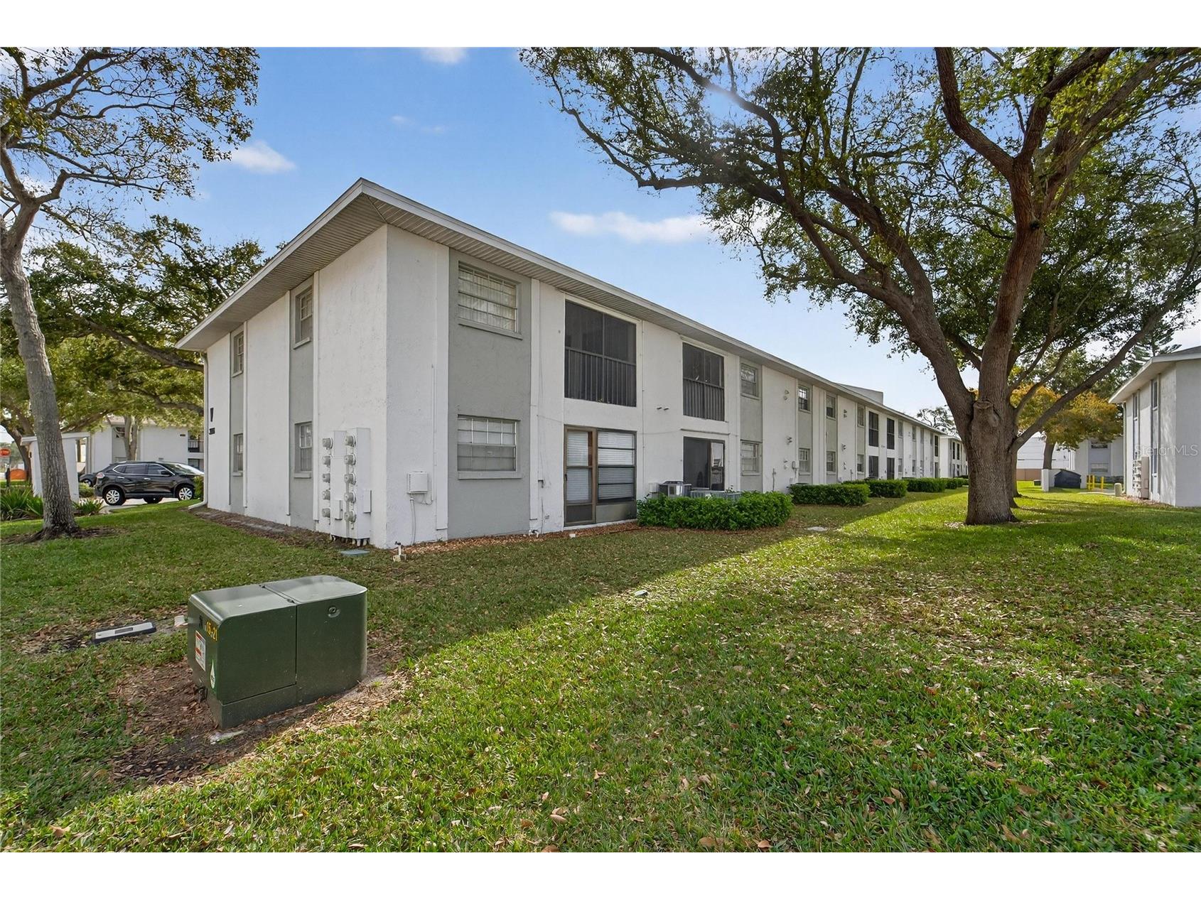 3806 N Oak Drive #V22 Tampa FL 33611 TB8464327 image1