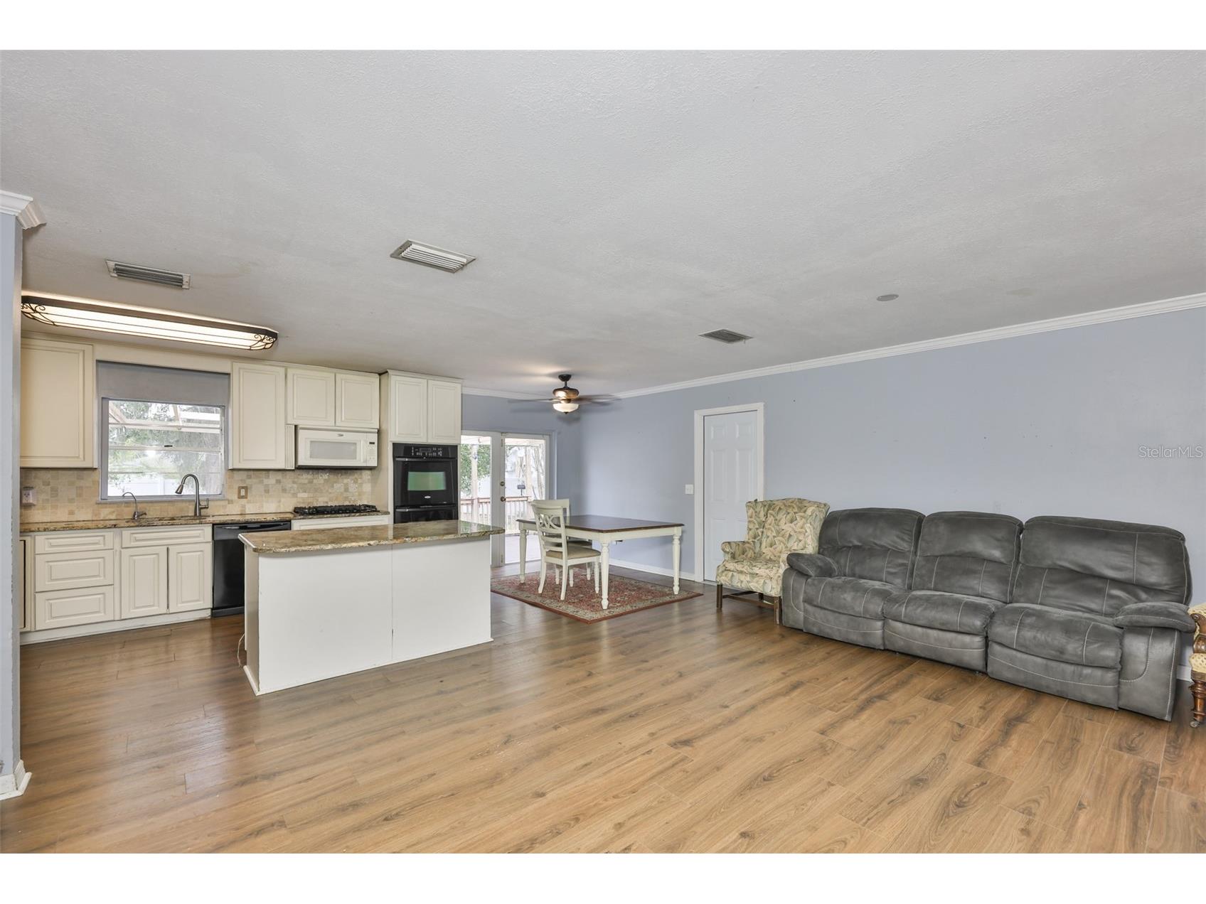 3806 Pinedale Street Brandon FL 33511 TB8461299 image3