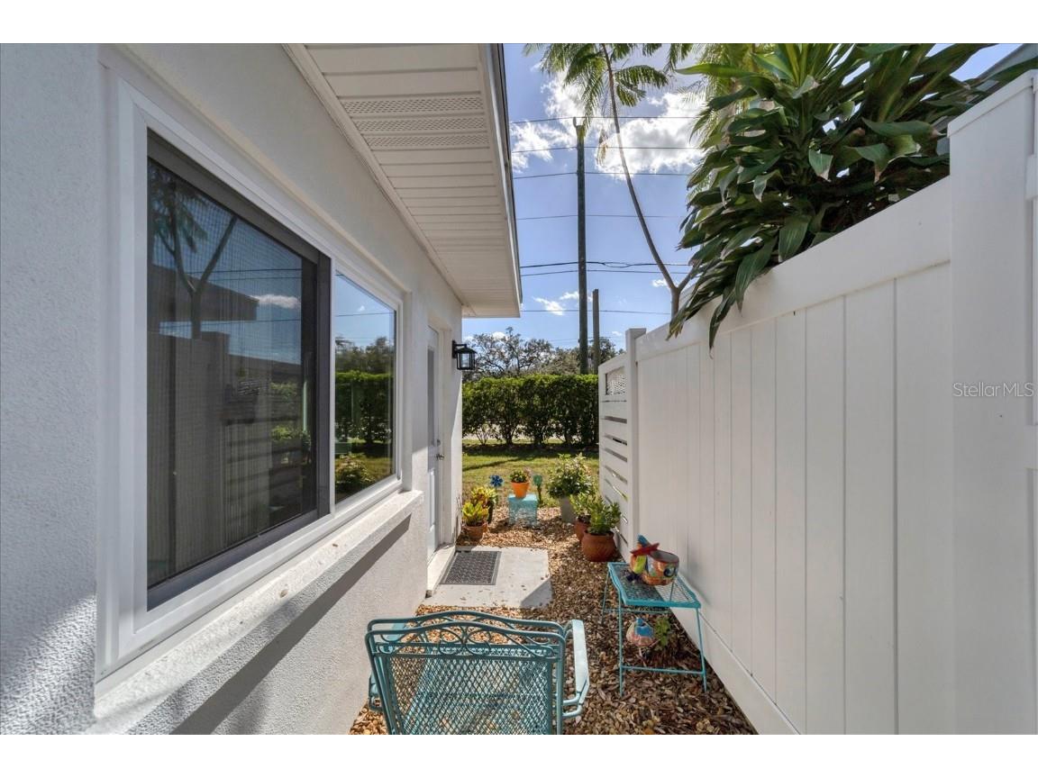 3806 Roxane Boulevard #161 Sarasota FL 34235 A4675238 image24