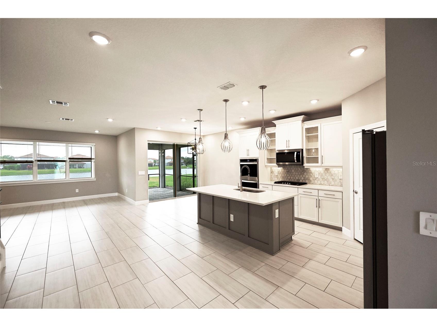 3806 Savanna Palms Court Lakewood Ranch FL 34211 A4695796 image6