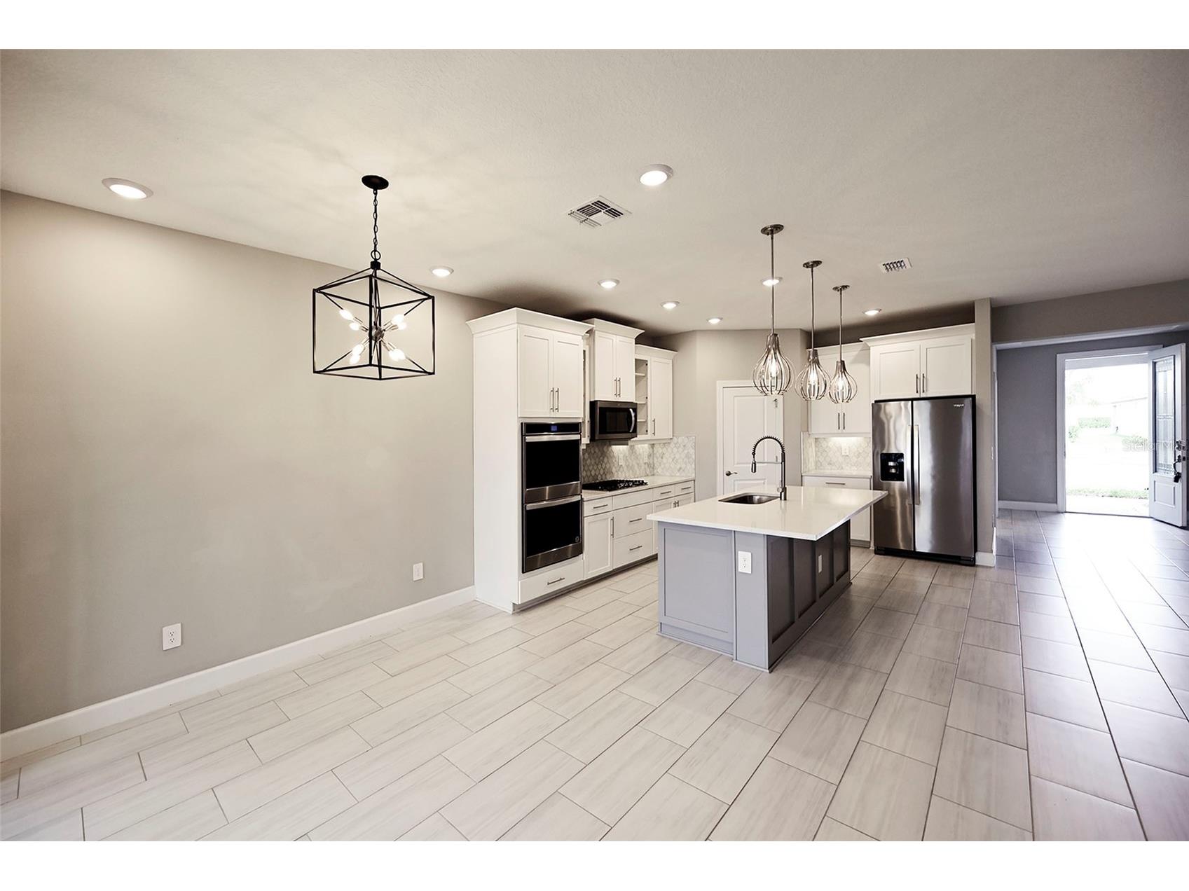 3806 Savanna Palms Court Lakewood Ranch FL 34211 A4695796 image9