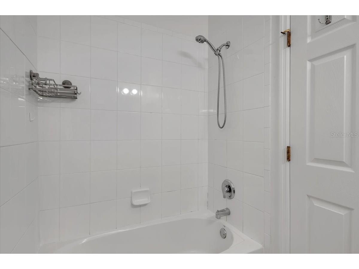 3806 Virga Boulevard Sarasota FL 34233 A4660608 image25