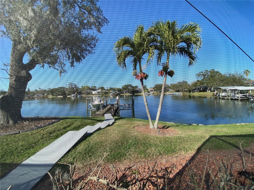3807 2nd Drive NE Bradenton FL 34208 A4662164 image10