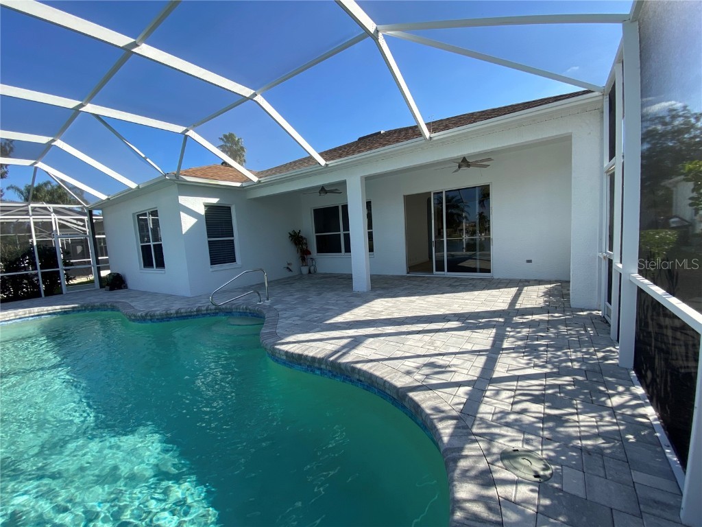 3807 2nd Drive NE Bradenton FL 34208 A4662164 image9