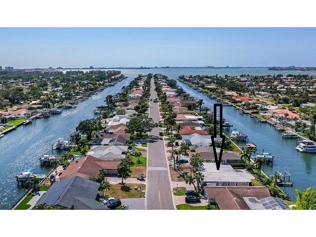 3807 48th Avenue S Saint Petersburg FL 33711 TB8375124 image1
