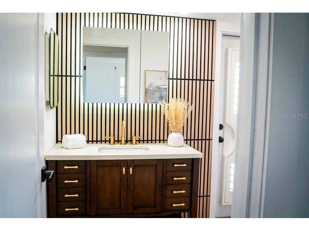 3807 48th Avenue S Saint Petersburg FL 33711 TB8465590 image36