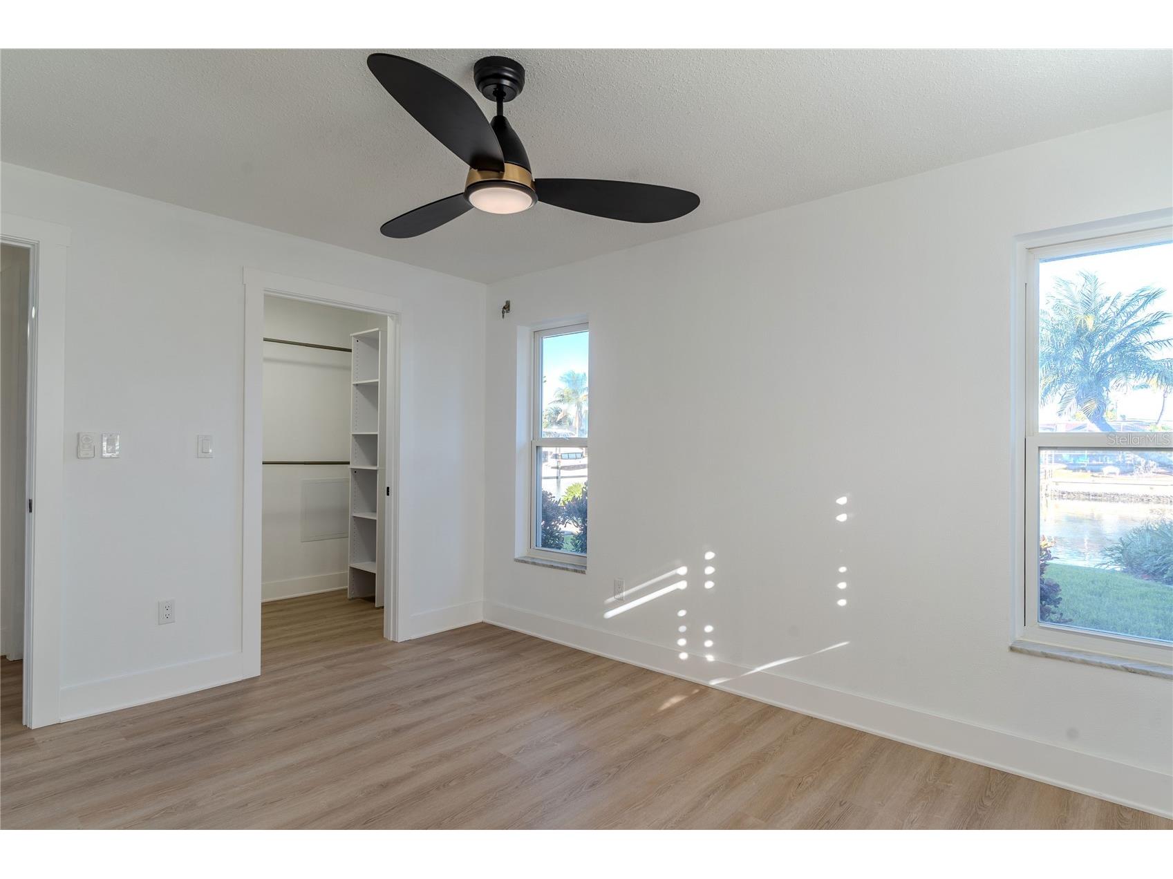 3807 48th Avenue S Saint Petersburg FL 33711 TB8465590 image37