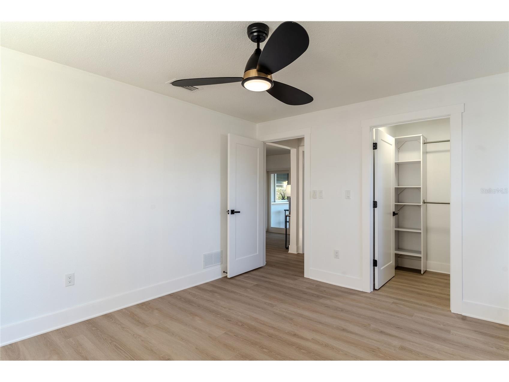 3807 48th Avenue S Saint Petersburg FL 33711 TB8465590 image39